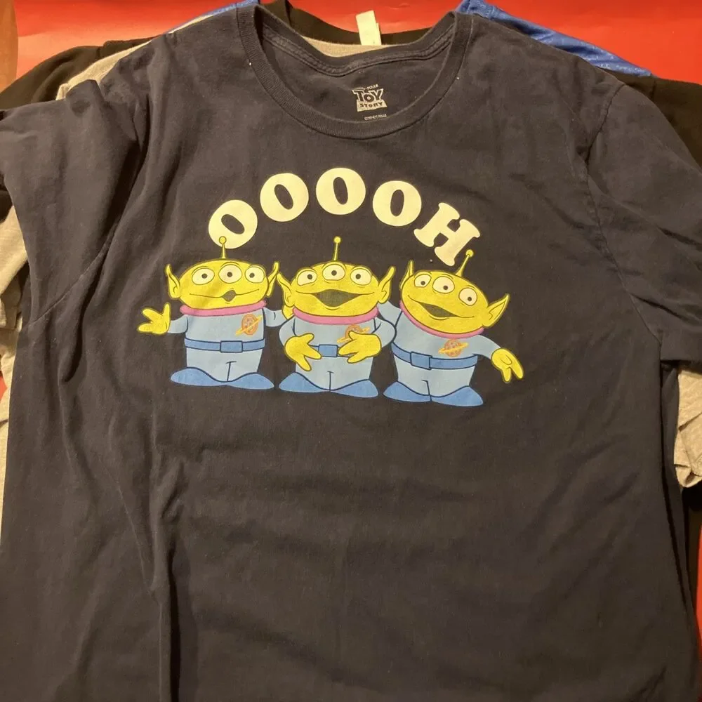 Lot Of 5 Graphic T Shirts All Size XL Scooby Mario Toy Story Etc